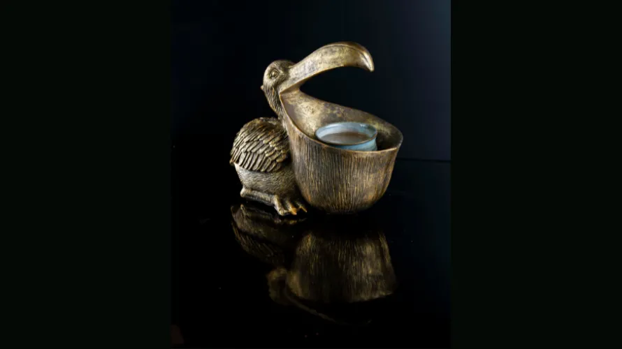 Bird's Nest - Credit Yves Sucksdorf