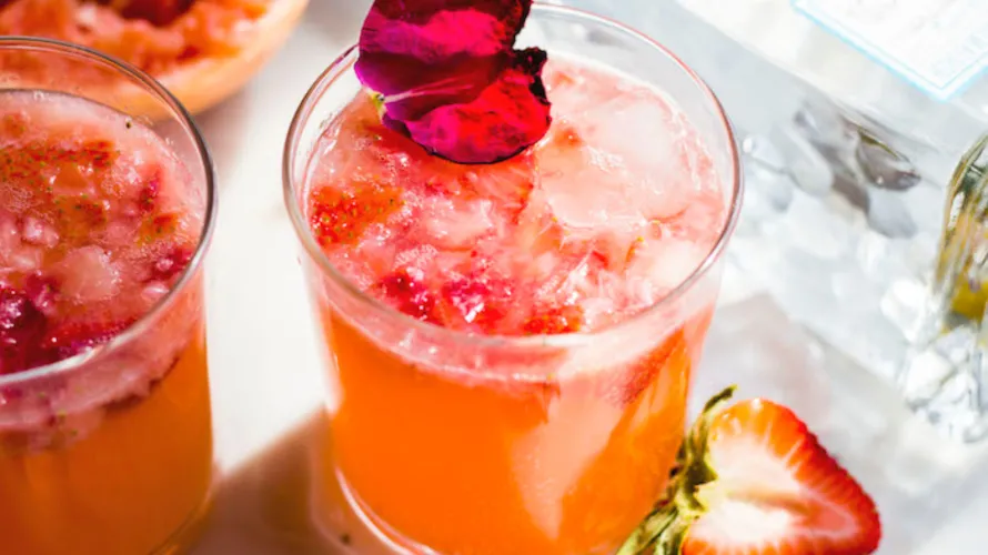 Strawberry Ginger Paloma, Altos Tequila